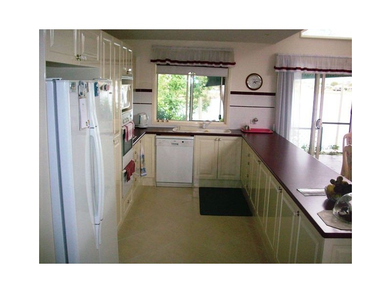 56 Honeyeater Drive, Burleigh Waters QLD 4220