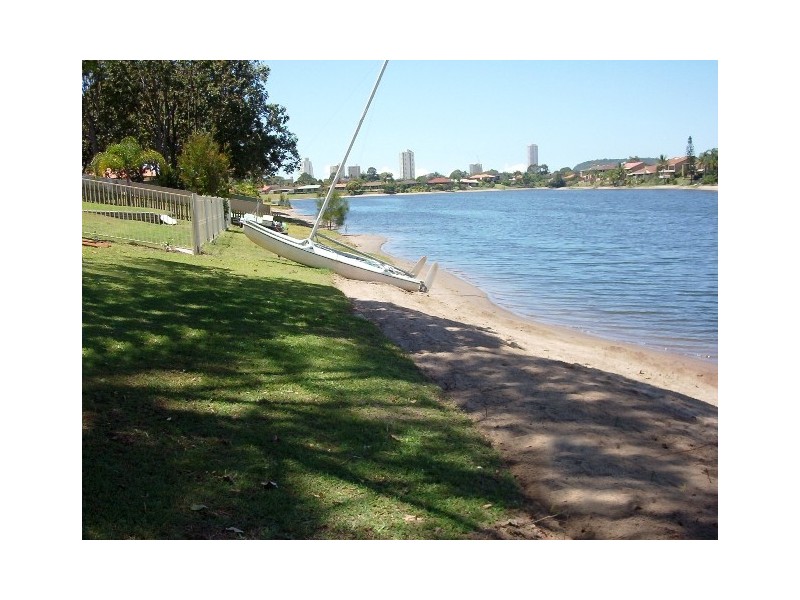 56 Honeyeater Drive, Burleigh Waters QLD 4220