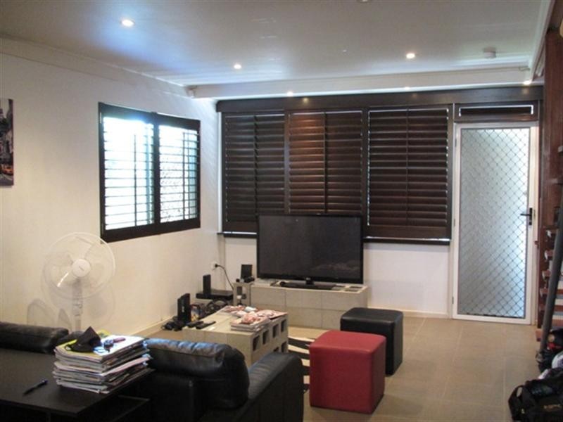 1/28 Peerless Avenue, Mermaid Beach QLD 4218