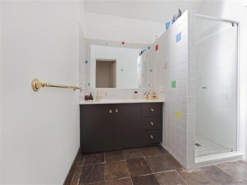 91 Clear Island Road, Broadbeach Waters QLD 4218