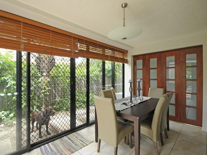 1 and 2/32 Cronulla Avenue, Mermaid Beach QLD 4218