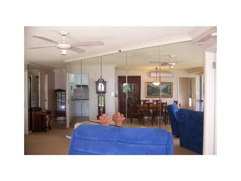 Apartment 06-2 / 15 Victoria Avenue, Broadbeach QLD 4218