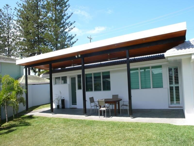 49 Allambi Avenue, Broadbeach Waters QLD 4218