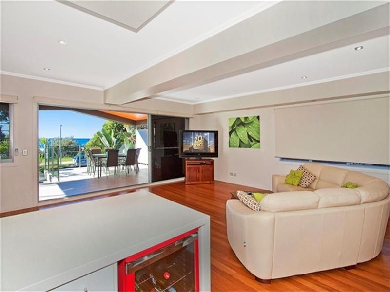 132 Pacific Parade, Bilinga QLD 4225