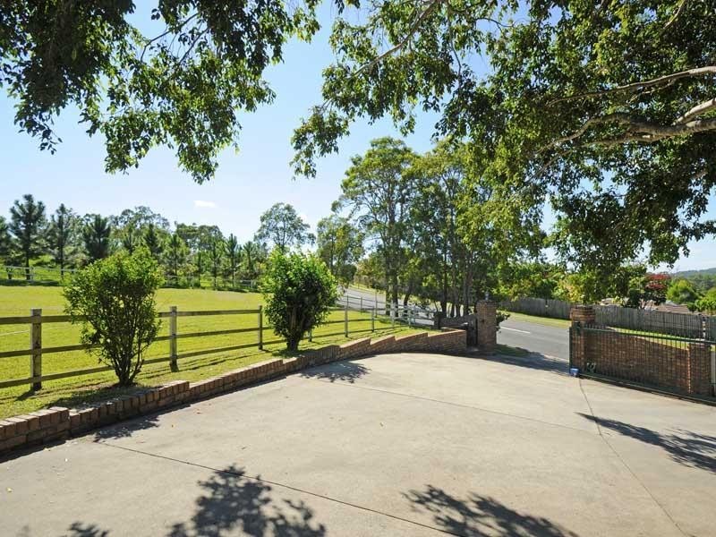 80 Wallandra Road, Tallai QLD 4213