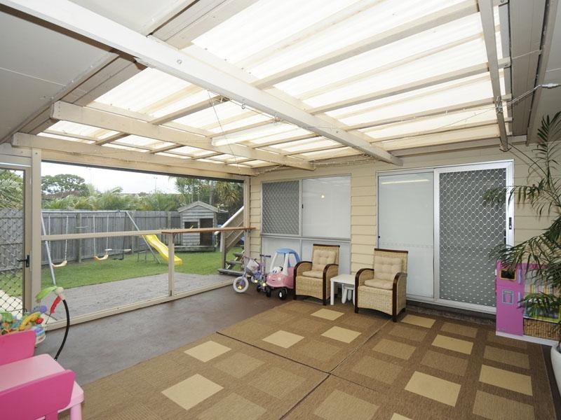 19 Satinwood Place, Palm Beach QLD 4221