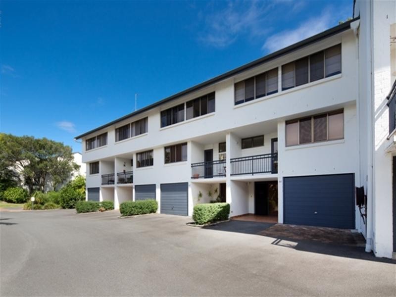 16/7 Campbell Street, Bundall QLD 4217