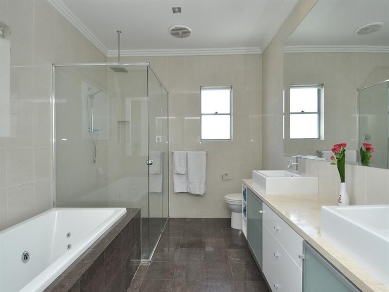 1/6 Seagull Avenue, Mermaid Beach QLD 4218