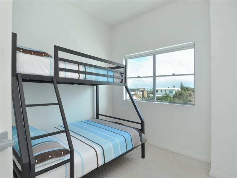 1/6 Seagull Avenue, Mermaid Beach QLD 4218