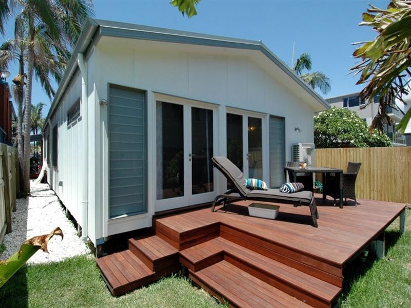 9 Ventura Road, Mermaid Beach QLD 4218