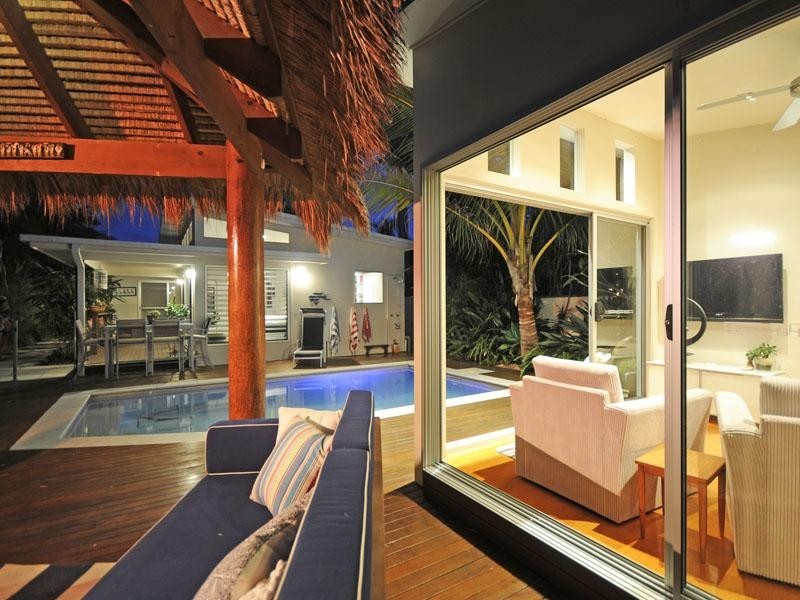 59 Manus Avenue, Palm Beach QLD 4221