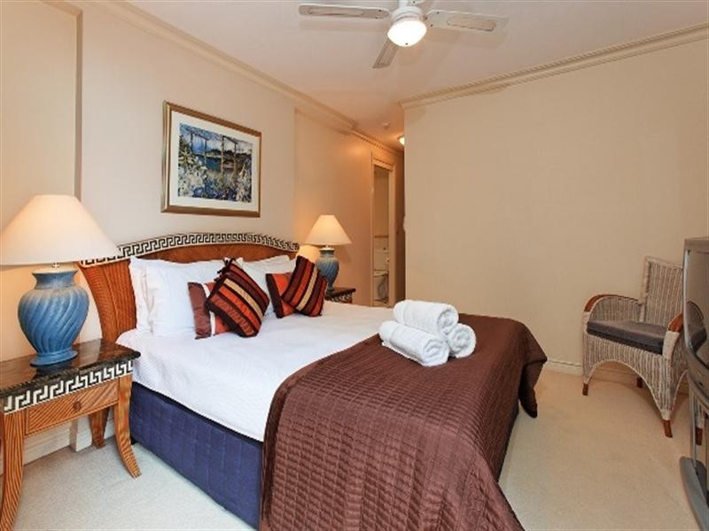 39 ‘La Grande’, 122 Old Burleigh Road, Broadbeach QLD 4218