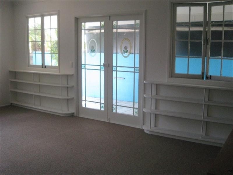 46 Sunbrite Avenue, Mermaid Beach QLD 4218