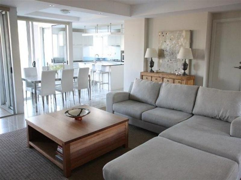 4 ‘Alexis’, 19 Mermaid Avenue, Mermaid Beach QLD 4218