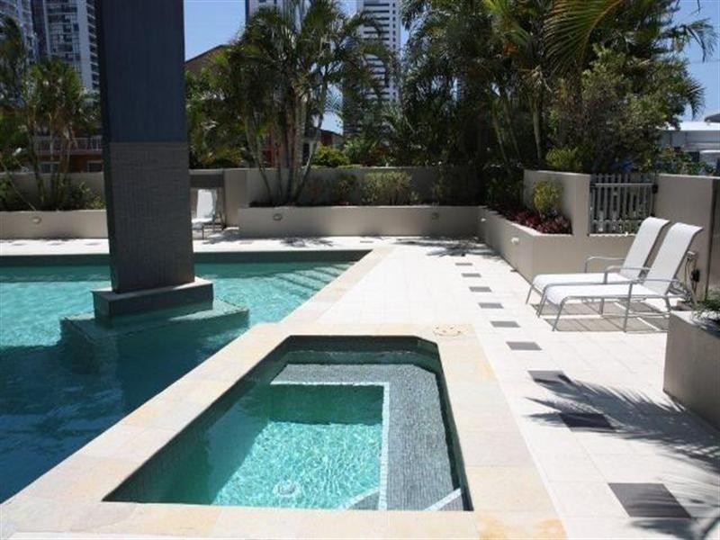 4 ‘Alexis’, 19 Mermaid Avenue, Mermaid Beach QLD 4218