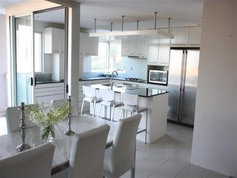 4 ‘Alexis’, 19 Mermaid Avenue, Mermaid Beach QLD 4218