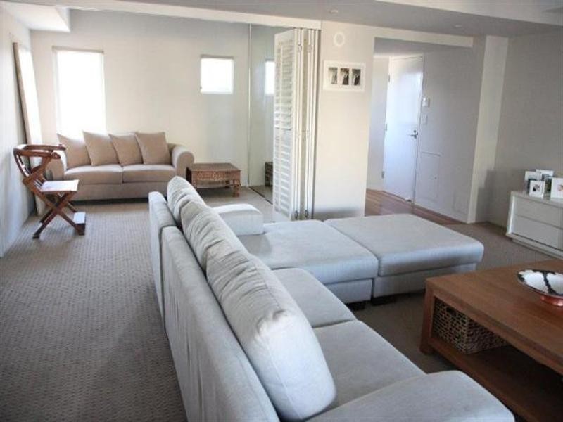 4 ‘Alexis’, 19 Mermaid Avenue, Mermaid Beach QLD 4218