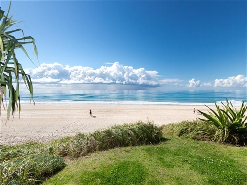 65 Albatross Avenue, Mermaid Beach QLD 4218