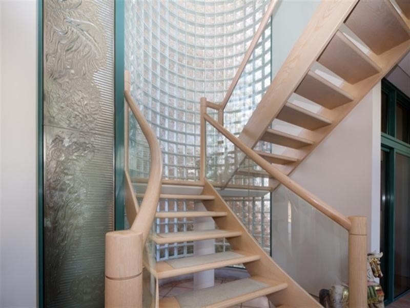 65 Albatross Avenue, Mermaid Beach QLD 4218