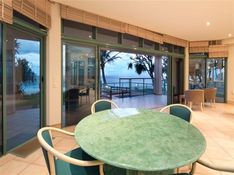 65 Albatross Avenue, Mermaid Beach QLD 4218