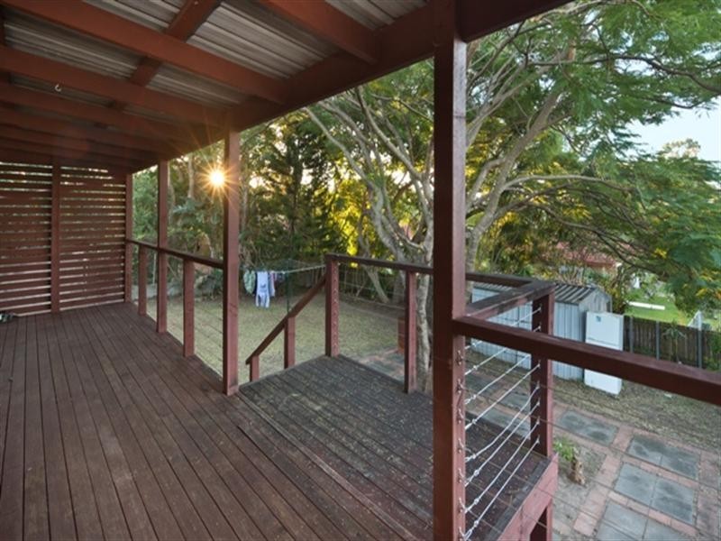 19 Petra Street, Southport QLD 4215