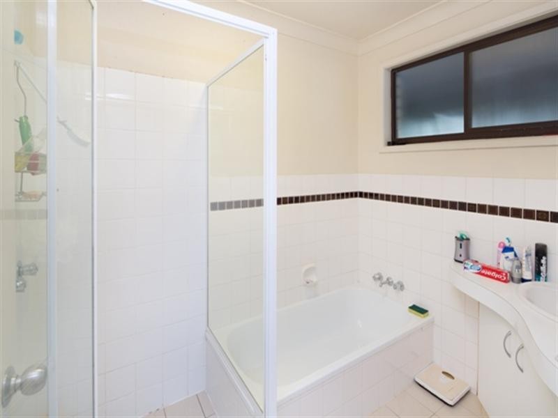 19 Petra Street, Southport QLD 4215