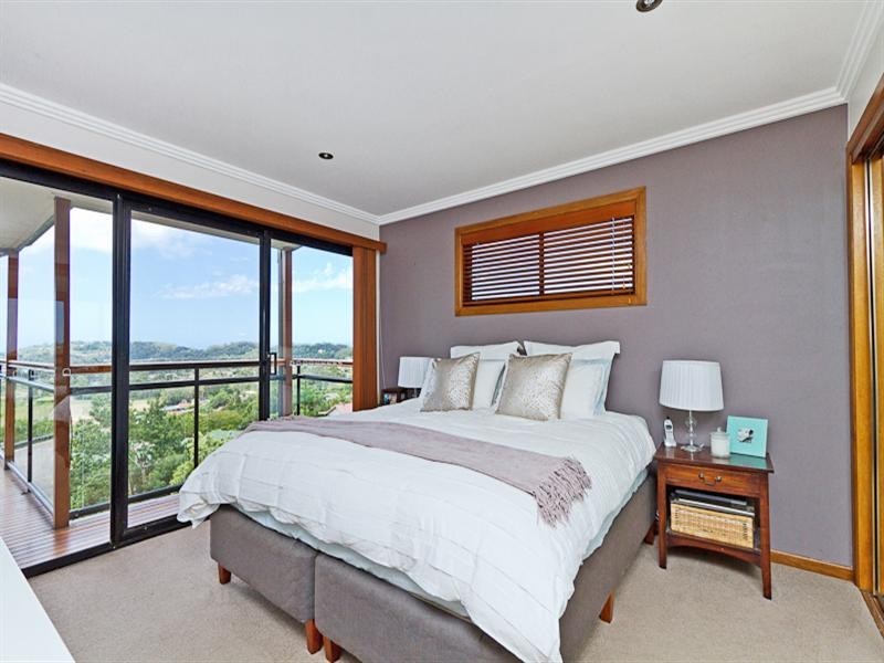 66 Hoffschildt Drive, Currumbin Waters QLD 4223