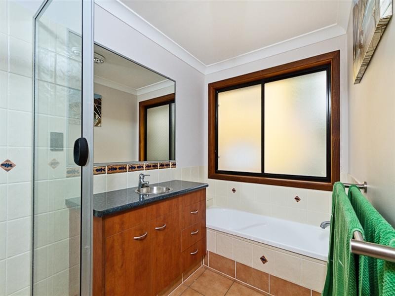 66 Hoffschildt Drive, Currumbin Waters QLD 4223