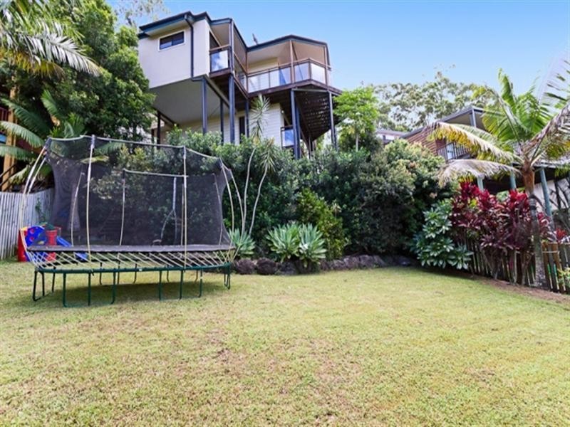 66 Hoffschildt Drive, Currumbin Waters QLD 4223