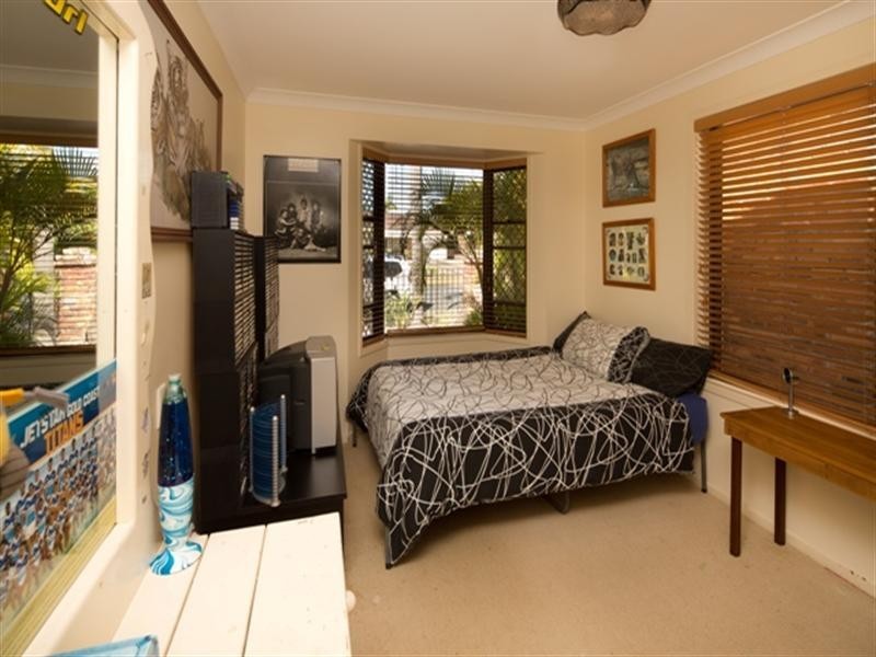 49 Dogwood Drive, Palm Beach QLD 4221