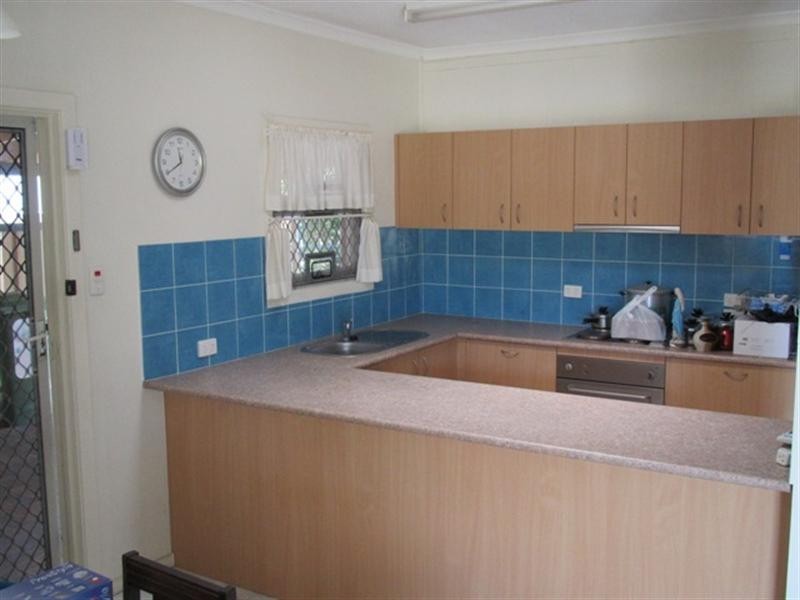 27 Dudley Street, Mermaid Beach QLD 4218