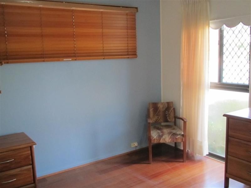 27 Dudley Street, Mermaid Beach QLD 4218
