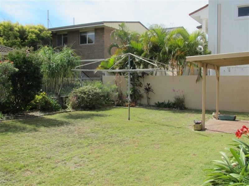27 Dudley Street, Mermaid Beach QLD 4218