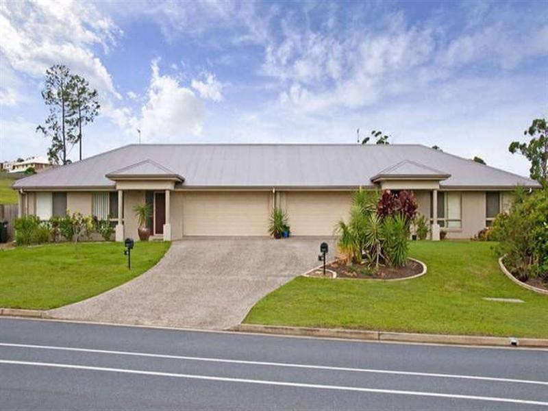 1/87 Victoria Drive, Pacific Pines QLD 4211