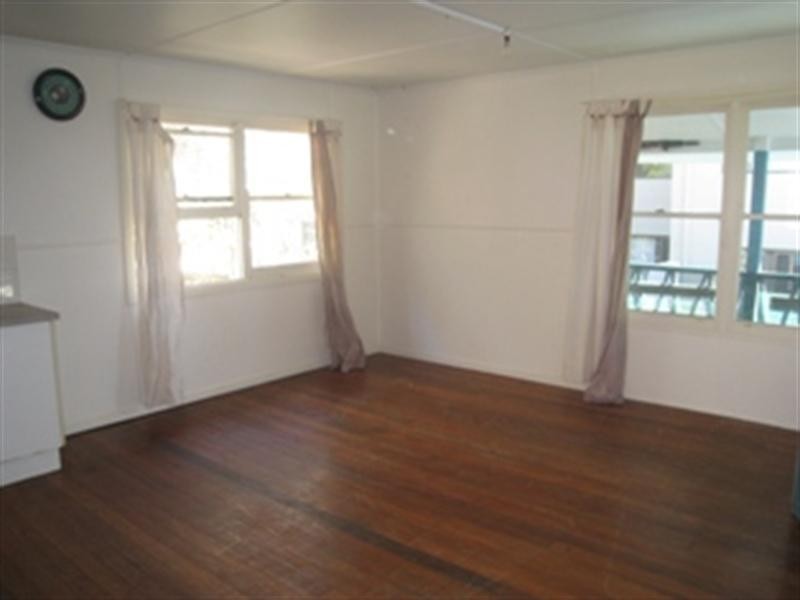 4/232 Pacific Parade, Bilinga QLD 4225