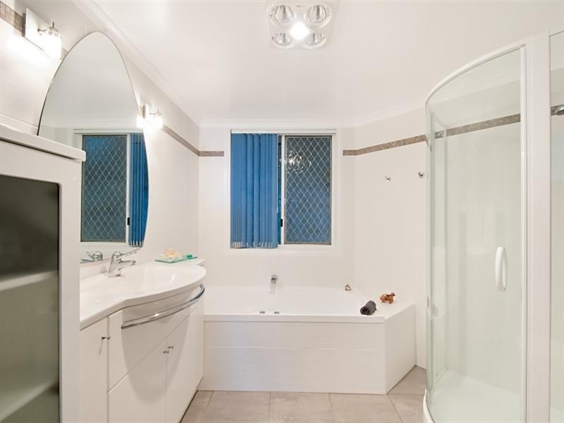 13 James Street, Currumbin QLD 4223