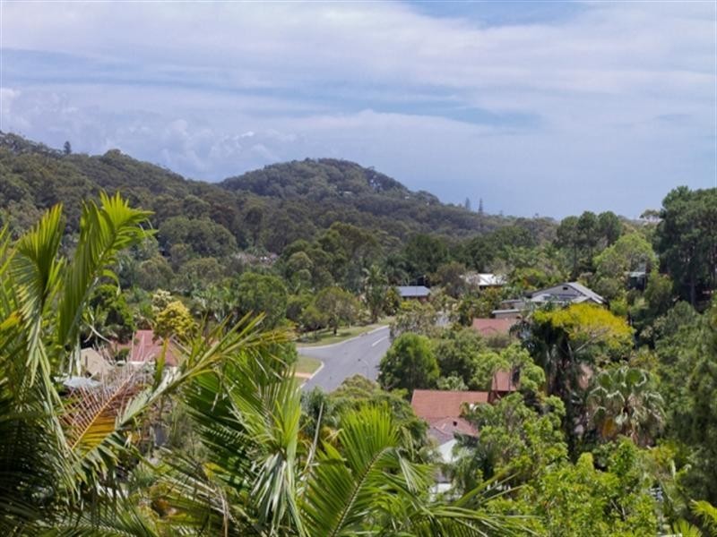 26 Taperell Drive, Tugun QLD 4224