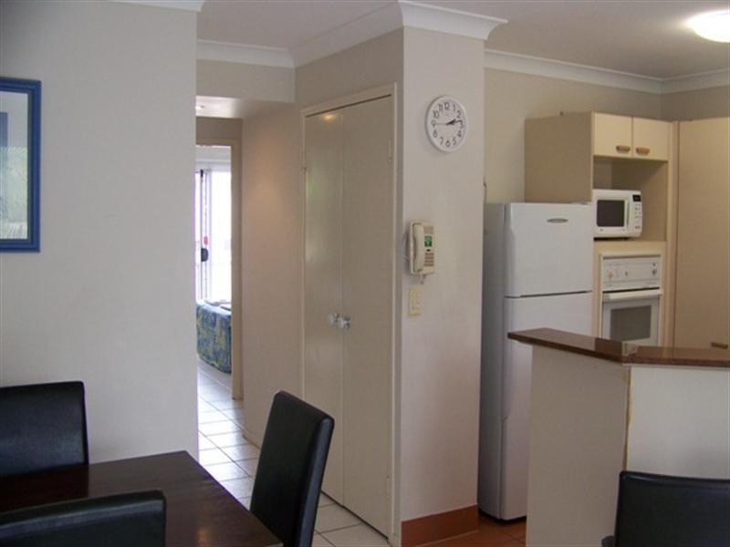Apartment 82 ‘Grande Florida Resort’ 7 Redondo Avenue, Miami QLD 4220