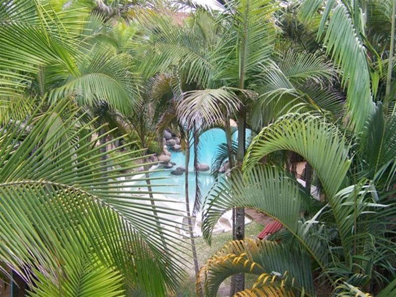 Apartment 82 ‘Grande Florida Resort’ 7 Redondo Avenue, Miami QLD 4220