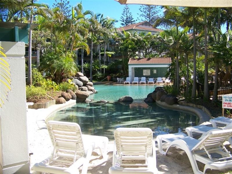 Apartment 82 ‘Grande Florida Resort’ 7 Redondo Avenue, Miami QLD 4220