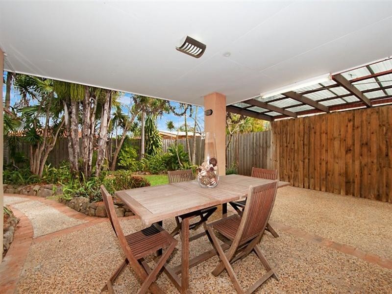 10 Lesley Avenue, Miami QLD 4220