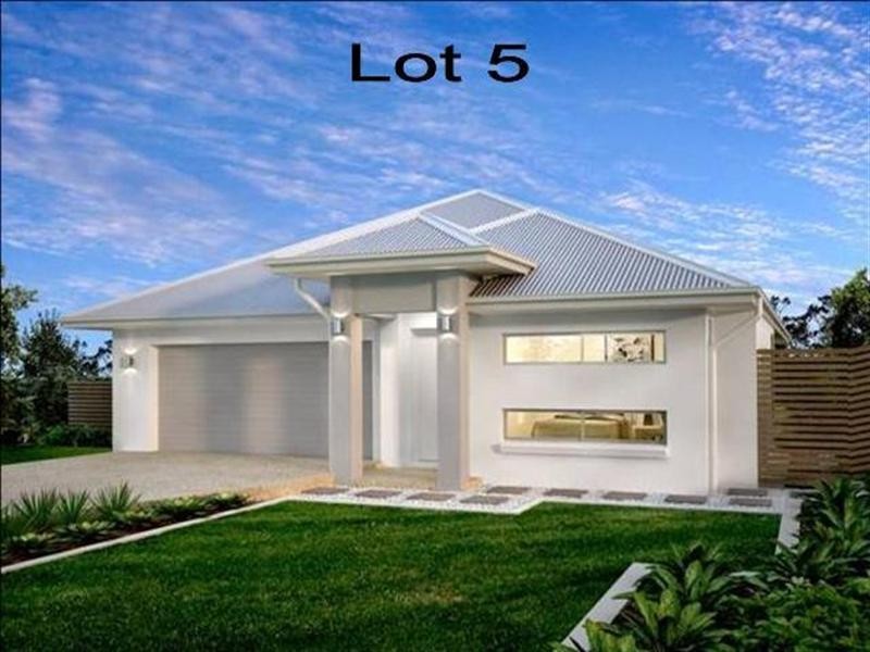 11 John Dory Drive, Toolooa QLD 4680