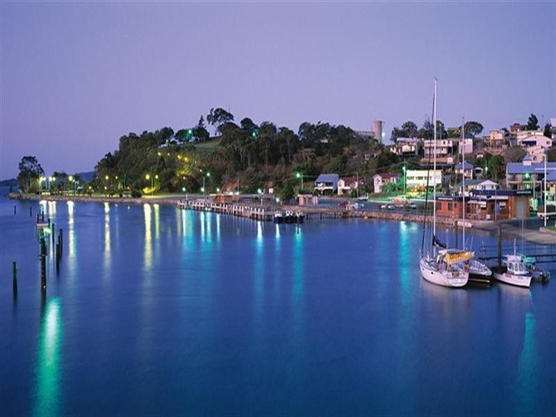 11 John Dory Drive, Toolooa QLD 4680