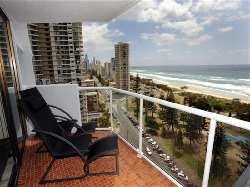 15-02/157 Old Burleigh Road, Broadbeach QLD 4218