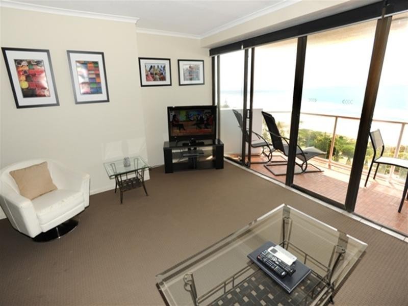 15-02/157 Old Burleigh Road, Broadbeach QLD 4218