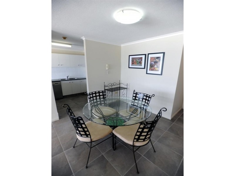 15-02/157 Old Burleigh Road, Broadbeach QLD 4218