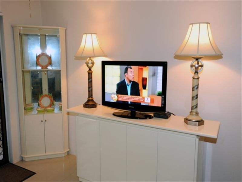 5 Jubilee Avenue, Broadbeach QLD 4218