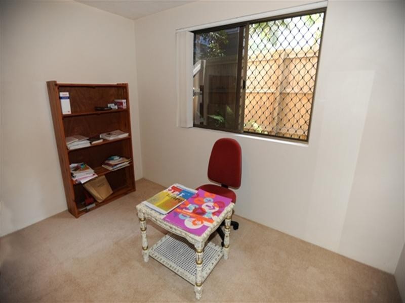 5 Jubilee Avenue, Broadbeach QLD 4218