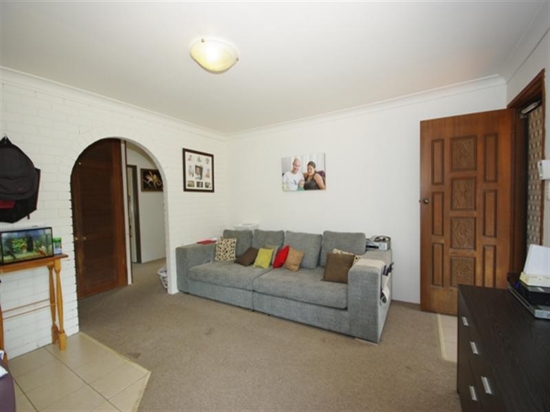 1/5 Pheasant Court, Miami QLD 4220