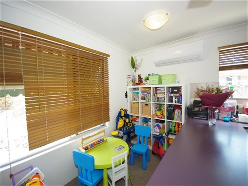 1/5 Pheasant Court, Miami QLD 4220